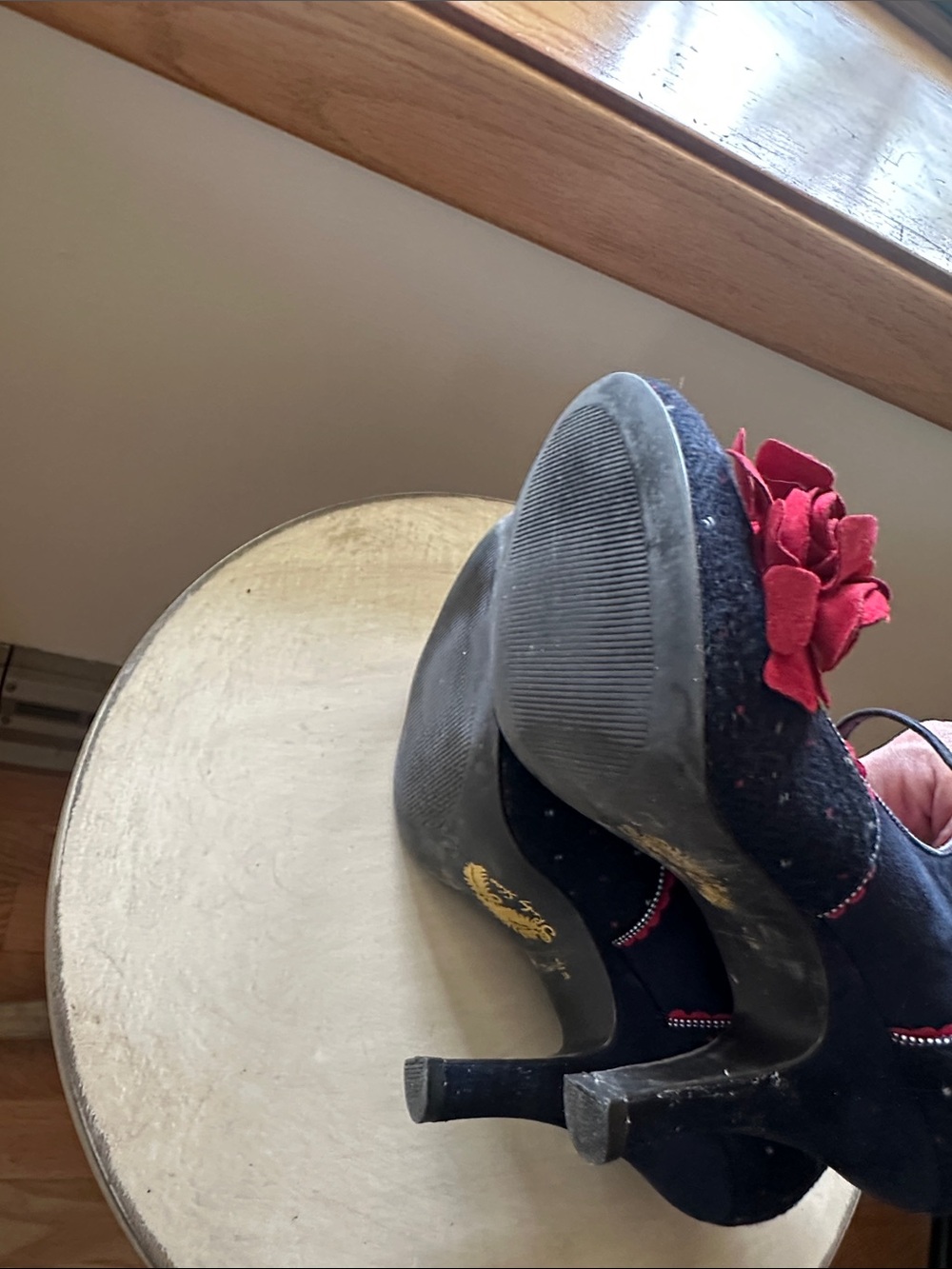 Ruby Shoo Navy Mary Jane Heels with Red Rose Accent - Picture 4 of 4